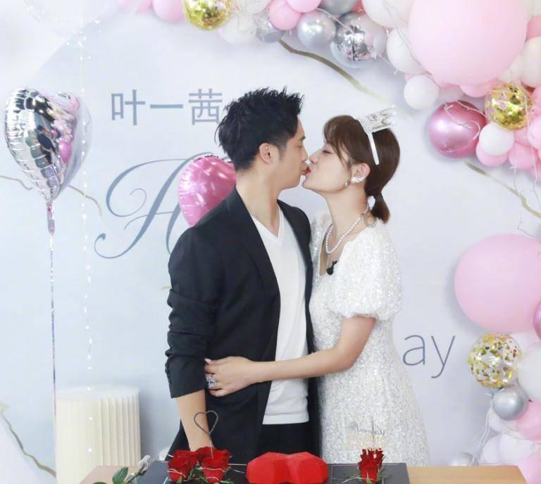 赶墟购年货，感受乡村年味儿